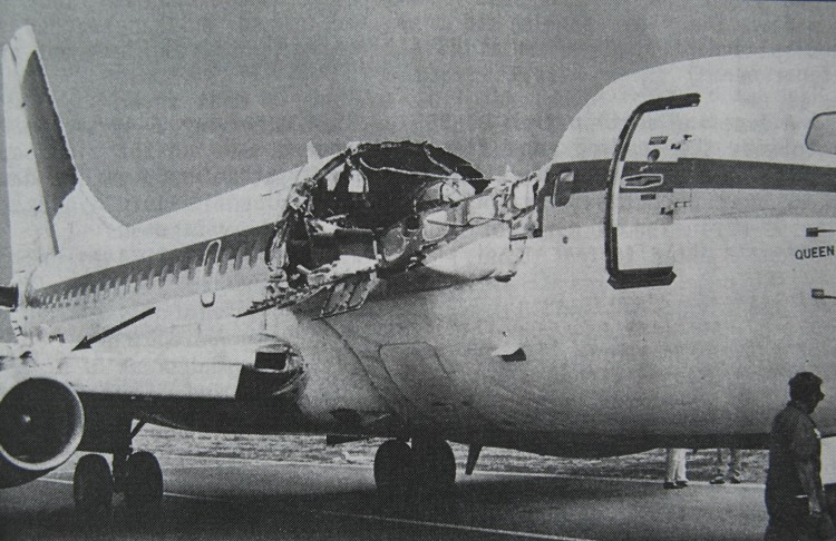 Aloha Airlines 243'ün kaza sonrası gövdesi