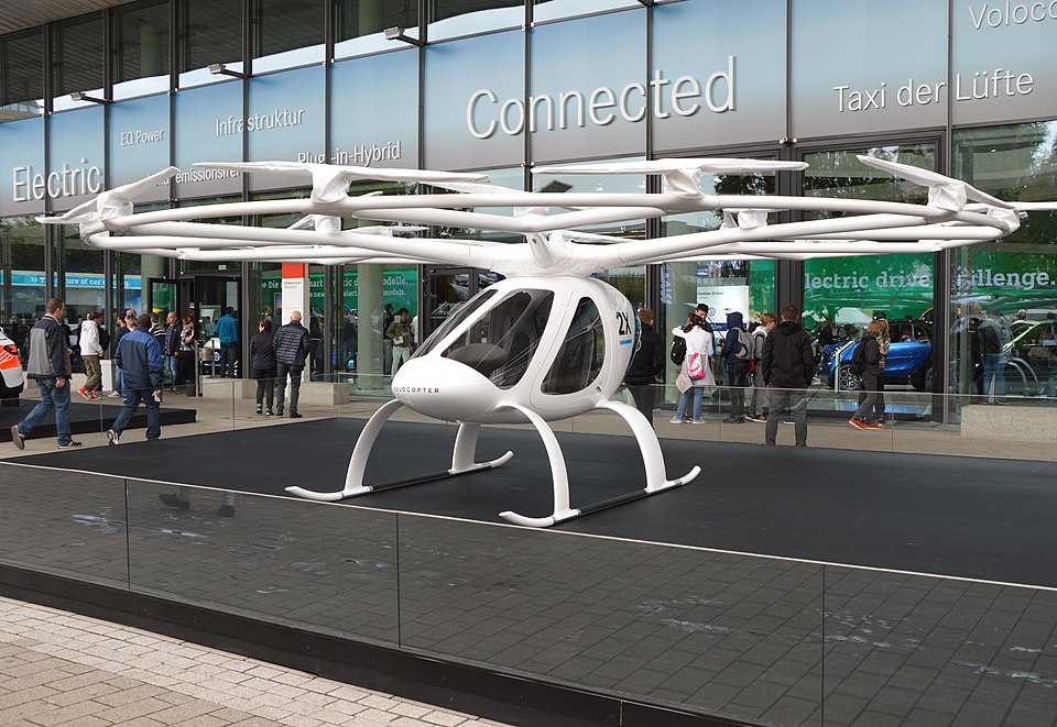 Volocopter 2X — uçan taksi (IAA 2017)